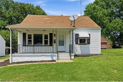 734 Pasadena Avenue, Youngstown, OH 44502 - Photo 2