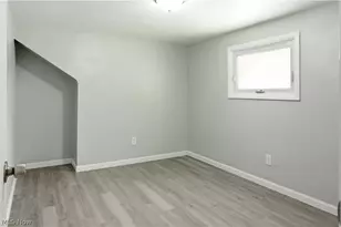 734 Pasadena Ave, Youngstown, OH 44502 - Photo 24