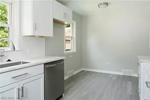 734 Pasadena Ave, Youngstown, OH 44502 - Photo 10