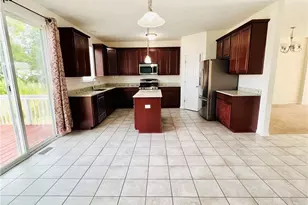 10422 Florida St, Aurora, OH 44202 - Photo 8