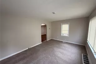1106 Reed Ave, Akron, OH 44306 - Photo 18