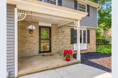 850 Berkshire Drive, Macedonia, OH 44056 - Photo 4