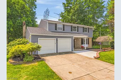 850 Berkshire Drive, Macedonia, OH 44056 - Photo 2