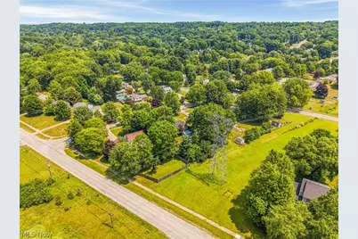 850 Berkshire Drive, Macedonia, OH 44056 - Photo 22