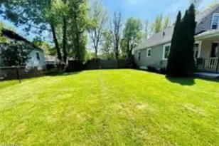 2322 21st St NE, Canton, OH 44705 - Photo 2