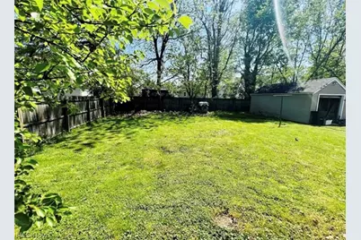 2322 21st Street NE, Canton, OH 44705 - Photo 14
