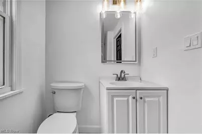 3210 Monroe Avenue, Loveland, OH 44113 - Photo 22