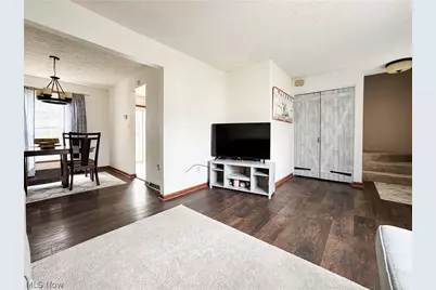 536 Austin Drive #F, Barberton, OH 44203 - Photo 4