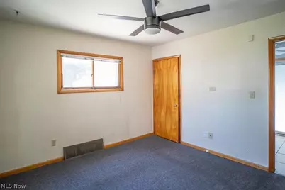 1853 Evergreen Avenue, Akron, OH 44301 - Photo 10