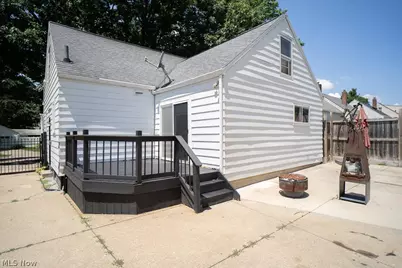 1853 Evergreen Avenue, Akron, OH 44301 - Photo 28