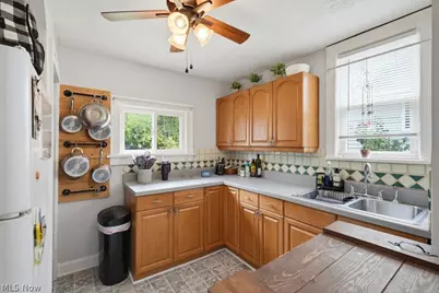 1520 22nd Street NE, Canton, OH 44714 - Photo 8