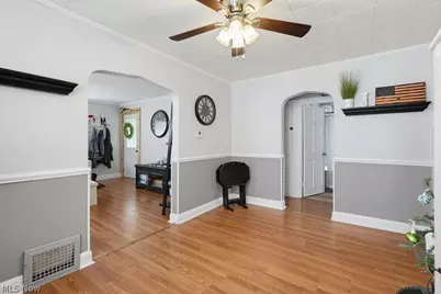 1520 22nd Street NE, Canton, OH 44714 - Photo 6