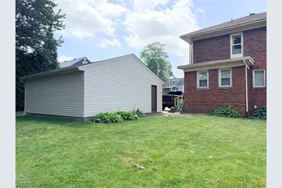 244 Ertle Avenue NE, Massillon, OH 44646 - Photo 8