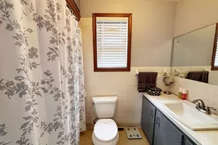 107 N Hartford Ave, Youngstown, OH 44509 - Photo 8
