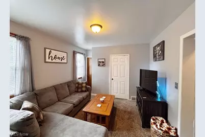 107 N Hartford Avenue, Youngstown, OH 44509 - Photo 6