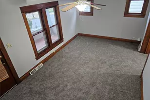 1098 Big Falls Ave, Akron, OH 44310 - Photo 6