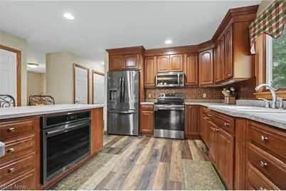 580 Terra Verde Avenue, Columbiana, OH 44408 - Photo 6