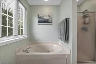 34900 Clear Creek Dr, North Ridgeville, OH 44039 - Photo 34