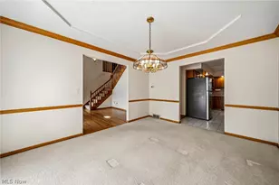 2898 Oakwood Dr, Willoughby Hills, OH 44094 - Photo 16