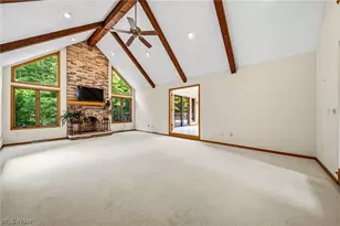 2898 Oakwood Dr, Willoughby Hills, OH 44094 - Photo 6