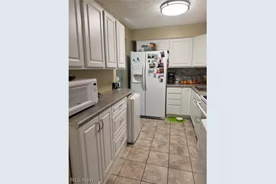 5240 Emil Avenue SW, Navarre, OH 44662 - Photo 8