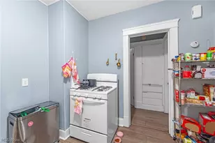 2231 W 105th St, Loveland, OH 44102 - Photo 8