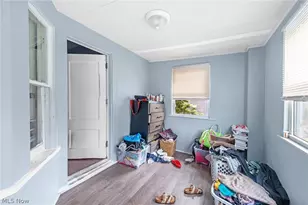 2231 W 105th St, Loveland, OH 44102 - Photo 16