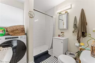 220 Morton Rd, Vermilion, OH 44089 - Photo 14