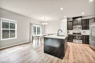7230 Hillsview Dr, Concord Twp, OH 44077 - Photo 2