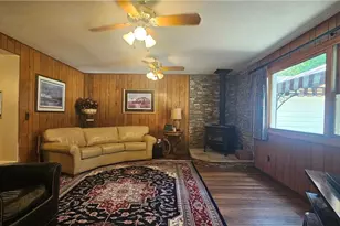 1828 E 291st St, Wickliffe, OH 44092 - Photo 8