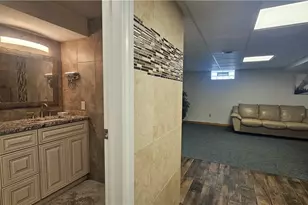 1828 E 291st St, Wickliffe, OH 44092 - Photo 22