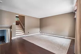 4402 Valleyside Rd, Loveland, OH 44135 - Photo 6
