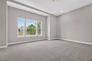 469 Harbor Ln, Lorain, OH 44052 - Photo 30