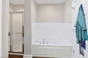 10933 Detroit Ave, Loveland, OH 44102 - Photo 20