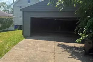 4236 E 131st St, Loveland, OH 44105 - Photo 2