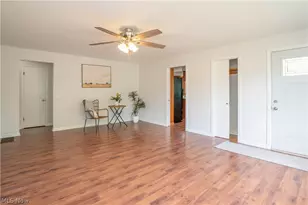 3920 Ashwood St NW, Canton, OH 44708 - Photo 4