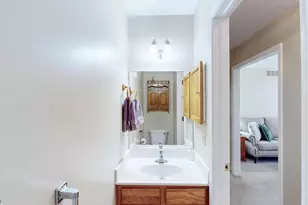 142 Carly Ct, Hartville, OH 44632 - Photo 16