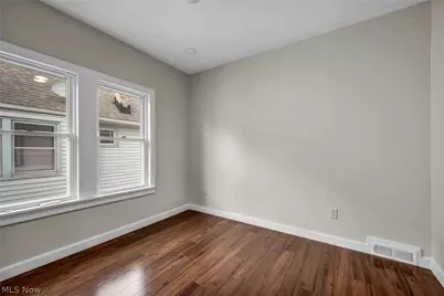 2124 Wascana Avenue, Oakwood, OH 44107 - Photo 24