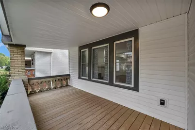 2124 Wascana Avenue, Oakwood, OH 44107 - Photo 4