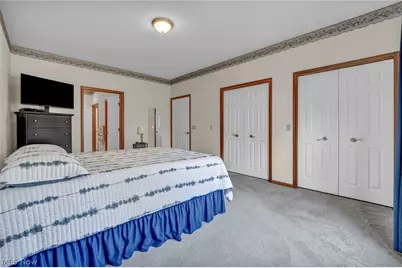 205 Village Drive, Green Hills, OH 44131 - Photo 16