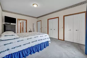 205 Village Dr, Green Hills, OH 44131 - Photo 16
