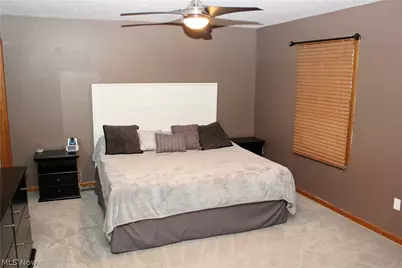 9555 S Salem Warren Road, Salem, OH 44460 - Photo 20