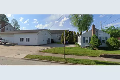 2055 S Main Street, Akron, OH 44301 - Photo 2