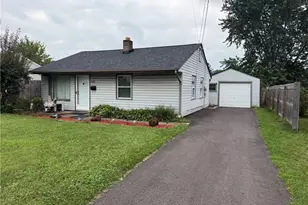 7422 Sierra Madre, Boardman, OH 44512 - Photo 2