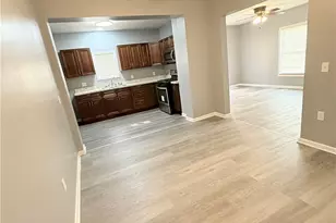 240 E Miller Ave, Akron, OH 44301 - Photo 8