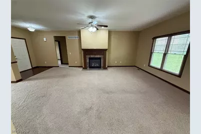 485 Gasser Circle SE, New Philadelphia, OH 44663 - Photo 18