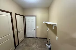 485 Gasser Cir SE, New Philadelphia, OH 44663 - Photo 32
