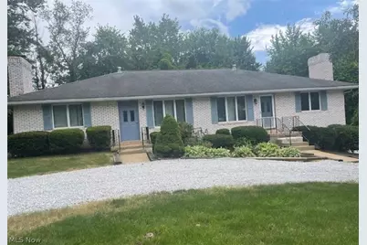 6218 Island Drive NW, Canton, OH 44718 - Photo 2