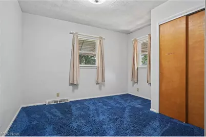 508 Loomis Avenue, Cuyahoga Falls, OH 44221 - Photo 18