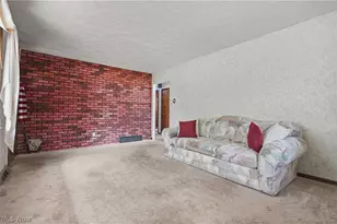 508 Loomis Ave, Cuyahoga Falls, OH 44221 - Photo 8